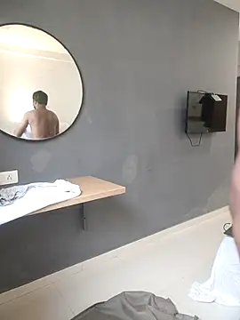 Snapshot of indianbulldelhi chatting on October 7, 1:25 am indianbulldelhi online show from October 7, 1:25 am