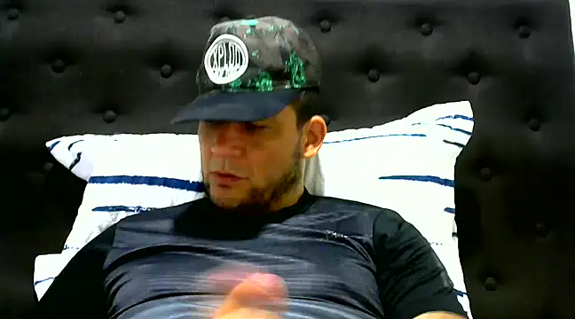 Snapshot of altenori112 chatting on January 23, 2:12 am altenori112 online show from January 23, 2:12 am