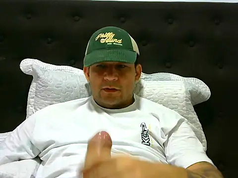 Snapshot of altenori112 chatting on January 28, 11:28 pm altenori112 online show from January 28, 11:28 pm