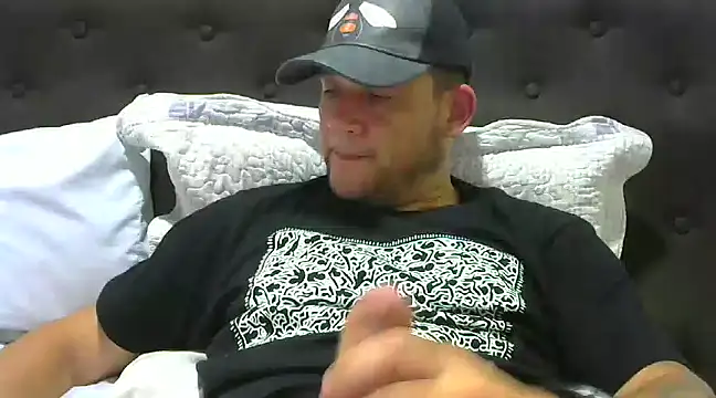 Snapshot of altenori112 chatting on March 14, 10:16 pm altenori112 online show from March 14, 10:16 pm