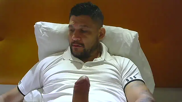 Snapshot of altenori112 chatting on October 26, 1:50 pm altenori112 online show from October 26, 1:50 pm