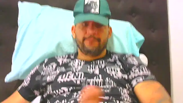 Snapshot of altenori112 chatting on November 29, 1:58 pm altenori112 online show from November 29, 1:58 pm