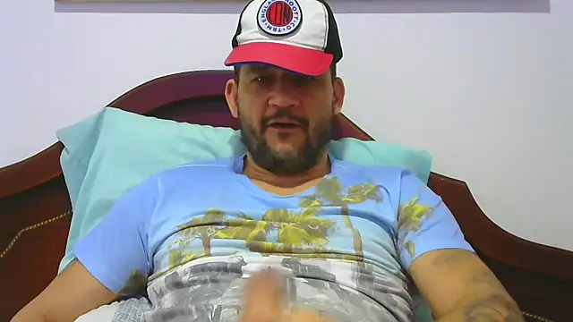 Snapshot of altenori112 chatting on December 3, 2:19 am altenori112 online show from December 3, 2:19 am