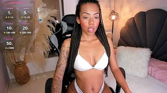 ashley 23  online show from February 6, 12:33 am