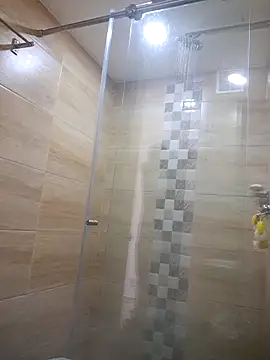 Snapshot of dannnyhot24 chatting on February 16, 3:19 pm dannnyhot24 online show from February 16, 3:19 pm