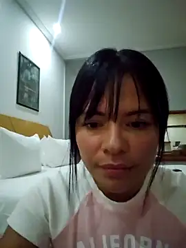 BurnWetHot3 online show from February 9, 5:29 am