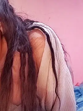 Snapshot of Amaya07 chatting on April 8, 12:32 am Amaya07 online show from April 8, 12:32 am