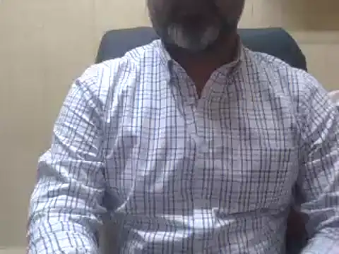 Snapshot of hairymaster95 chatting on December 11, 10:03 am hairymaster95 online show from December 11, 10:03 am