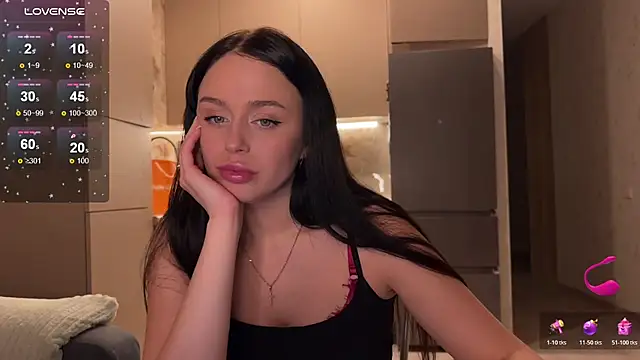 Megan Nilson online show from April 10, 5:50 pm