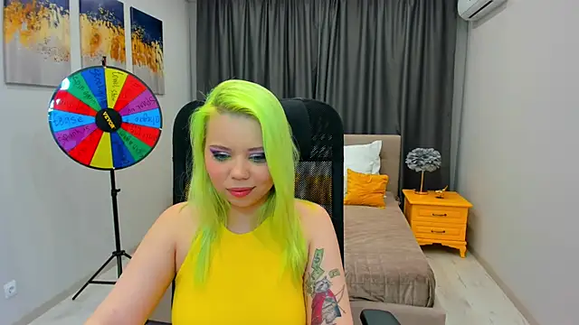 EnergyBunny 1 online show from February 4, 8:17 pm