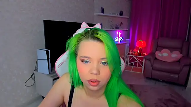 EnergyBunny 1 online show from October 10, 7:13 pm