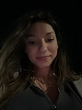 Snapshot of _MiaQueen_ chatting on March 14, 1:37 am  MiaQueen  online show from March 14, 1:37 am