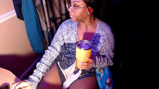 Snapshot of LEXIJAYNEX chatting on February 17, 2:26 pm LEXIJAYNEX online show from February 17, 2:26 pm