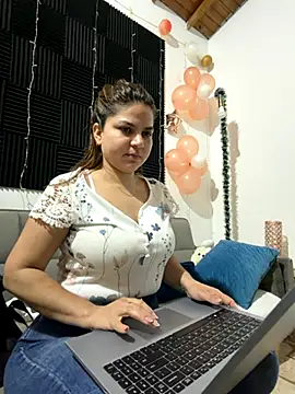 nurse becky online show from December 1, 11:10 pm