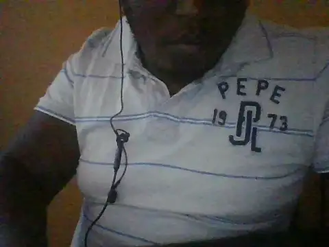 honeyswit online show from September 9, 8:03 am