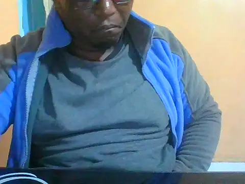 Snapshot of honeyswit chatting on June 29, 9:48 pm honeyswit online show from June 29, 9:48 pm