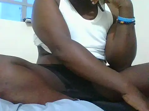 Snapshot of honeyswit chatting on July 1, 3:45 pm honeyswit online show from July 1, 3:45 pm