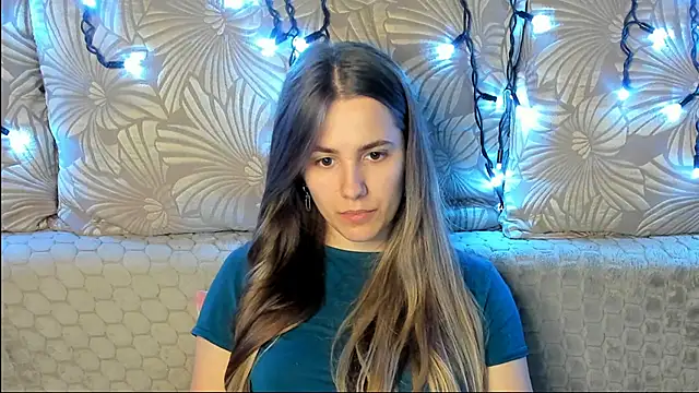 MaggieCake online show from June 27, 1:21 am