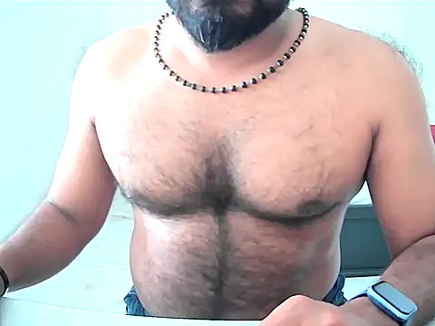 Snapshot of VINU26BLR chatting on February 19, 10:00 am VINU26BLR online show from February 19, 10:00 am