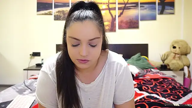 adelline online show from January 13, 2:39 am