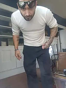 Itzmeebaby online show from December 19, 8:02 pm