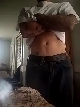 Itzmeebaby online show from January 5, 8:00 pm