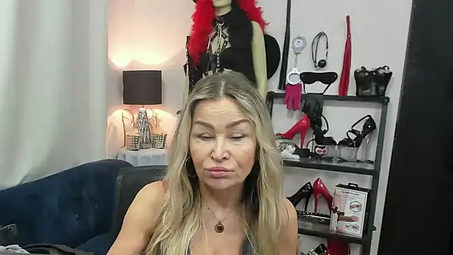 crystaLUX online show from January 7, 5:32 am