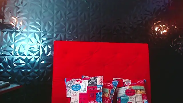 PINK  LOLA1 online show from March 9, 3:11 am