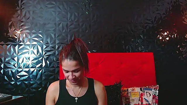 PINK  LOLA1 online show from March 22, 2:03 pm