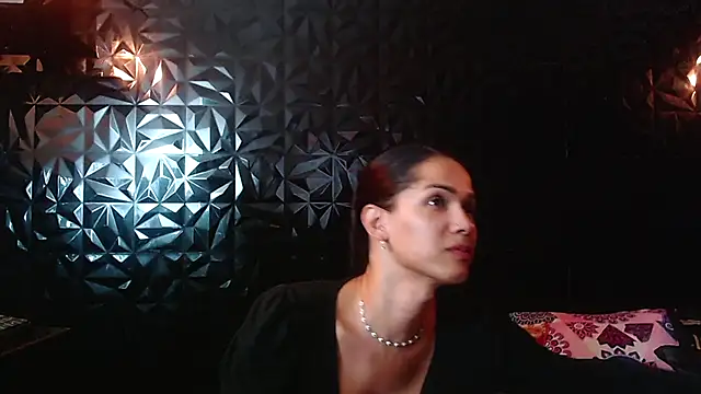 PINK  LOLA1 online show from October 27, 10:36 pm