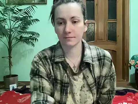 Snapshot of AngelTough20 chatting on July 7, 12:46 am AngelTough20 online show from July 7, 12:46 am