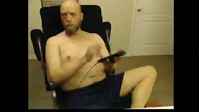 daveletsplay online show from November 24, 5:01 pm