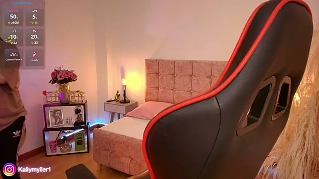 Snapshot of KallyMyller1 chatting on January 3, 9:15 pm KallyMyller1 online show from January 3, 9:15 pm