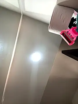 KallyMyller1 online show from February 4, 8:25 pm