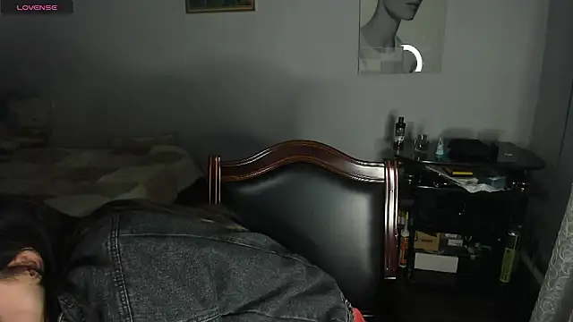 KindKristy online show from February 9, 9:47 am