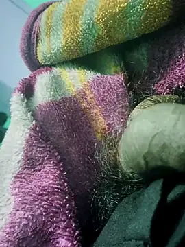 Snapshot of rajaRoyd chatting on February 11, 10:28 pm rajaRoyd online show from February 11, 10:28 pm