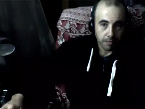 Snapshot of big_heart chatting on February 7, 7:12 am big heart online show from February 7, 7:12 am