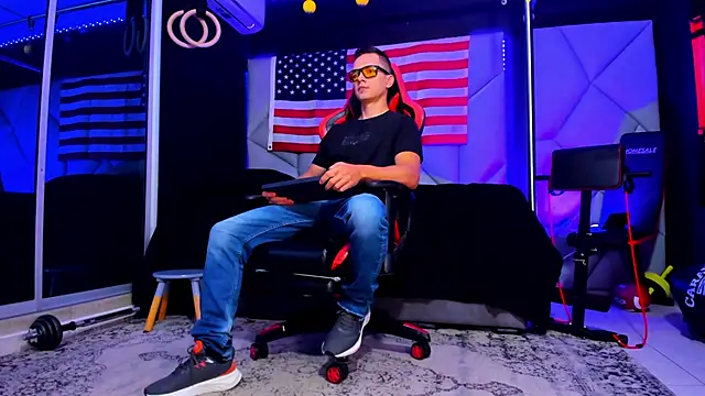 Snapshot of Aydenmiller96 chatting on September 30, 2:22 pm Aydenmiller96 online show from September 30, 2:22 pm