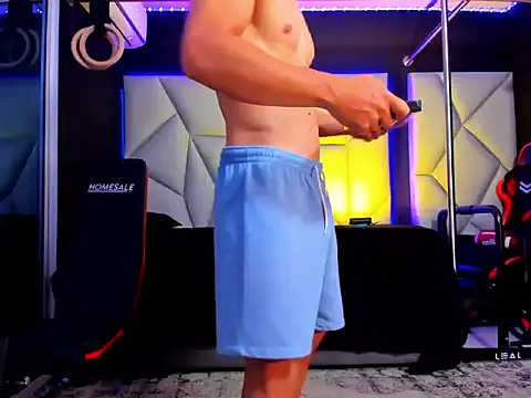 Snapshot of Aydenmiller96 chatting on December 4, 1:26 am Aydenmiller96 online show from December 4, 1:26 am