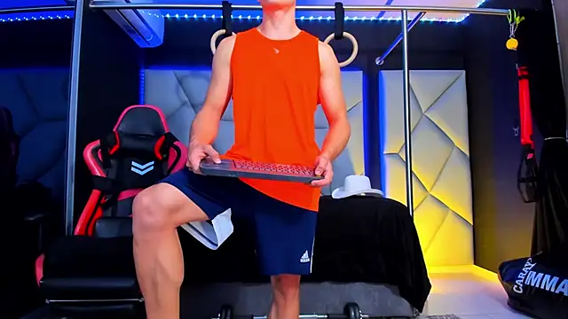 Snapshot of Aydenmiller96 chatting on February 21, 3:40 am Aydenmiller96 online show from February 21, 3:40 am