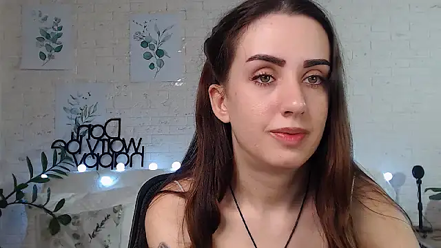 FranceskoJones online show from January 18, 3:31 am