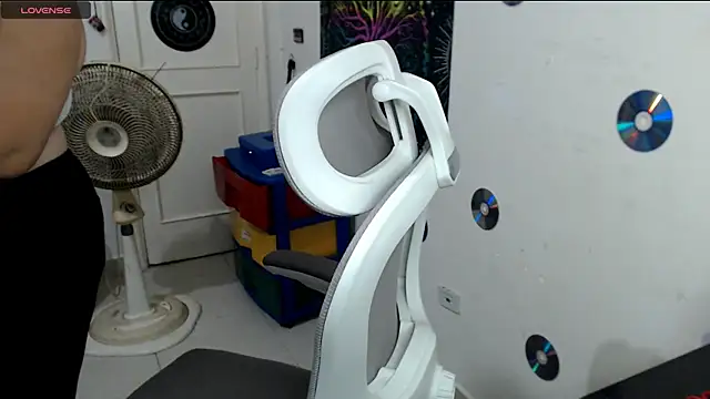 xherry horny online show from November 11, 6:46 am