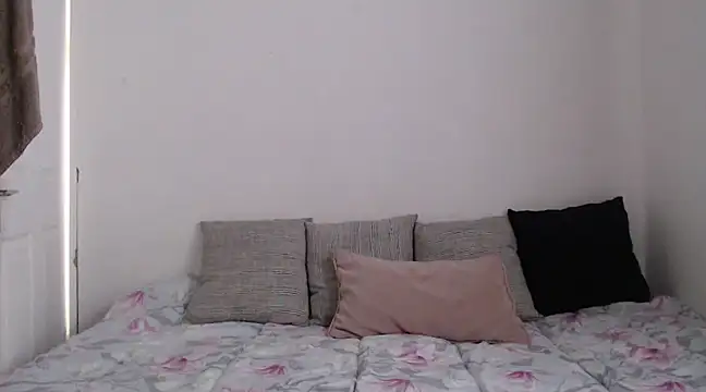 Indianbloom- online show from January 22, 9:02 am