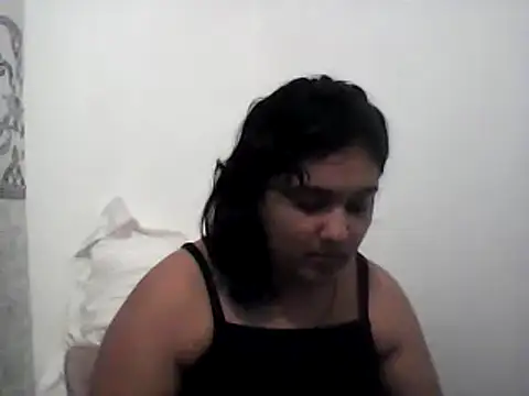 Indianbloom- online show from February 11, 4:35 pm