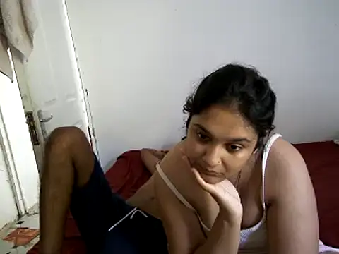 Indianbloom- online show from February 24, 12:48 pm