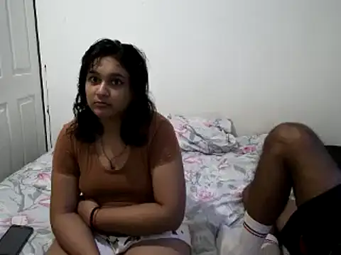 Indianbloom- online show from March 7, 4:11 pm