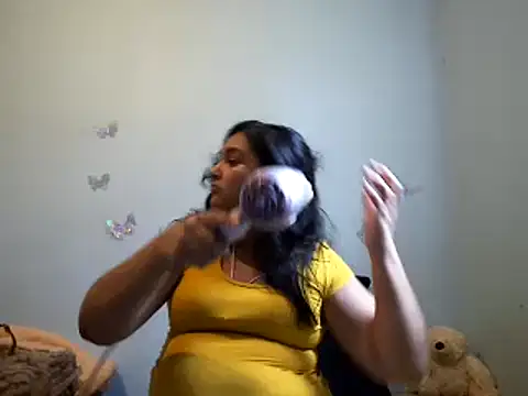 Indianbloom- online show from October 9, 1:31 pm