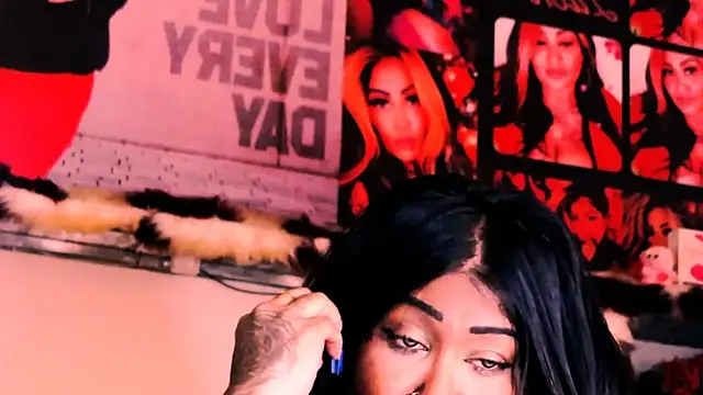 indian dreamgirl online show from October 19, 11:33 am