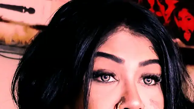 indian dreamgirl online show from November 24, 9:25 pm