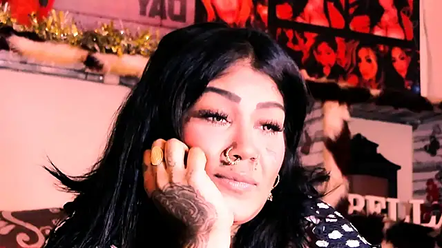 Snapshot of indian_dreamgirl chatting on December 18, 8:04 pm indian dreamgirl online show from December 18, 8:04 pm